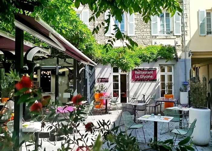 Logis Le Fontarabie